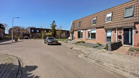 Tussenwoning te koop: De Ibis 4, Almelo