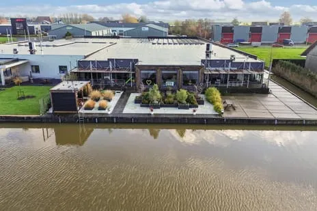 Appartement te koop: De Iisbaan 10N, Verspreide huizen Wommels Wommels