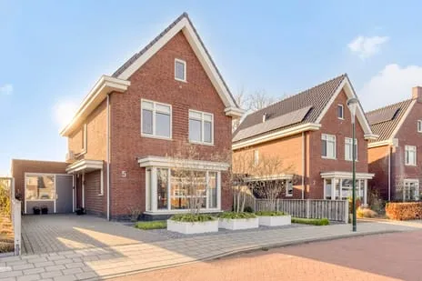 Vrijstaande woning te koop: De Ing 5, Geffen Geffen
