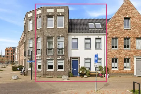 Tussenwoning te koop: De Insulindestraat 51, Scheldekwartier Vlissingen