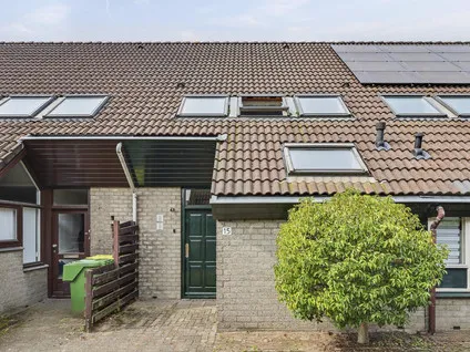 Tussenwoning te koop: De Jacht 15, Oud-Beijerland Oosterse Gorzenwijk Oud-Beijerland