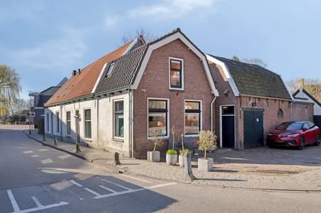 Twee-onder-één-kap te koop: de Joncheerelaan 5, Harmelen-Noord (dorp) Harmelen