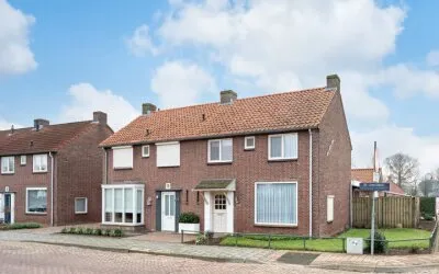 Twee-onder-één-kap te koop: De Jongsingel 22, Sint-Oedenrode Centrum Noord Sint-Oedenrode