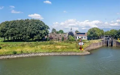 Vrijstaande woning te koop: De Kade 15, Vreeswijk Nieuwegein