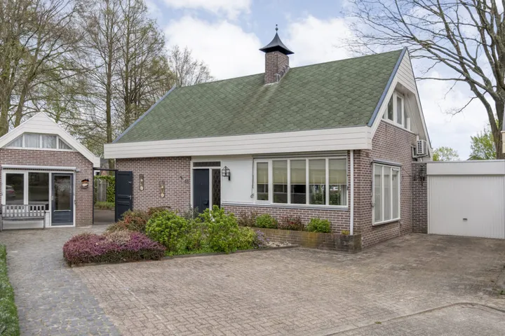 Vrijstaande woning te koop: De Kamp 35, Vroomshoop