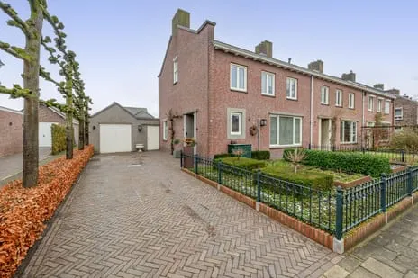 Hoekwoning te koop: De Keyserstraat 9, Hoogeinde Veghel