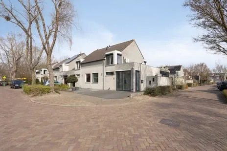 Hoekwoning te koop: De Klaver 11, Graanbuurt Heesch