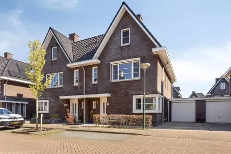 Tussenwoning te koop: De Klompenmaker 19, Rijswijk (NB) Rijswijk (Nb)