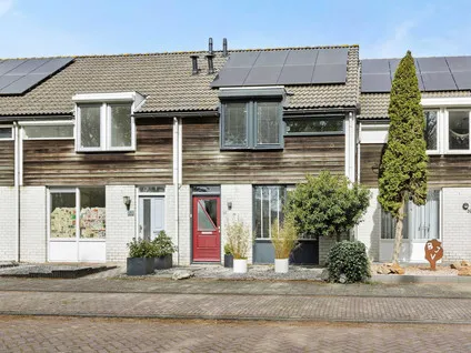 Tussenwoning te koop: De Knolraap 37, Het Rul Heesch