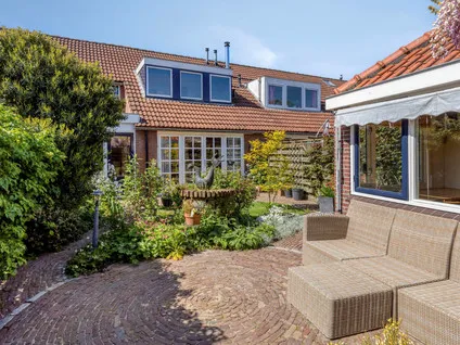 Tussenwoning te koop: De Kor 23, Buitendijken Muiderberg Muiderberg