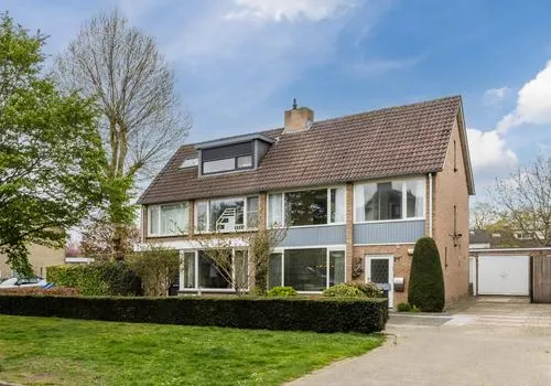 Twee-onder-één-kap te koop: De Kraan 21, Rauwbraken Berkel-Enschot