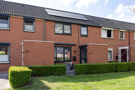 Tussenwoning te koop: De Kreuzen 25, Erica-Centrum Erica