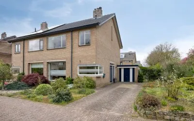 Twee-onder-één-kap te koop: De Kruigang 22, Malden-Oost Malden