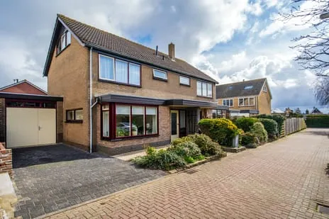 Tussenwoning te koop: De Kuil 5, Den Hoorn Den Hoorn (Nh)