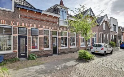 Tussenwoning te koop: De la Reystraat 28, Transvaalstraat en omgeving Dordrecht