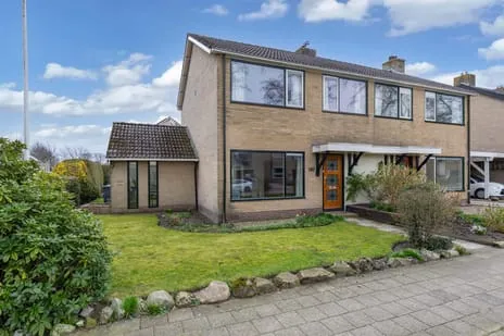 Hoekwoning te koop: De Leijen 22, De Venen zuid Drachten