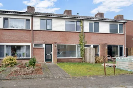 Tussenwoning te koop: de Matestraat 30, Den Dam Hellendoorn