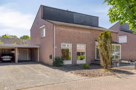 Twee-onder-één-kap te koop: de Melter 36, Lieshout Lieshout