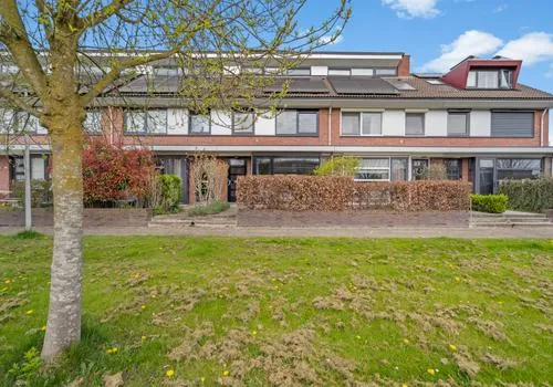 Tussenwoning te koop: De Milan Viscontilaan 65, Veldhuizen De Meern