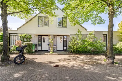 Tussenwoning te koop: De Nessermolen 117, Molenbuurt Amstelveen