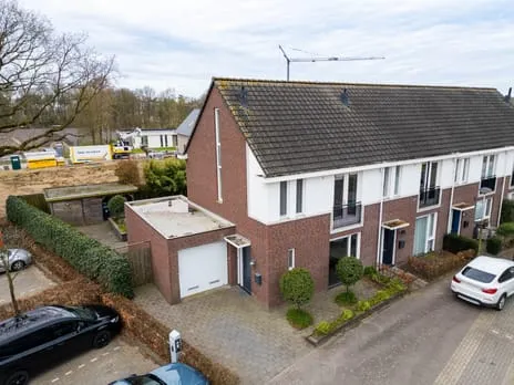 Hoekwoning te koop: de Nieuwe Zoek 1, Verspreide huizen Schijf Schijf