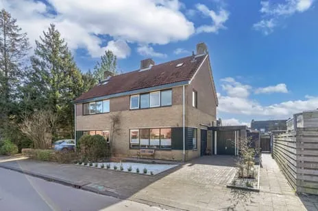 Twee-onder-één-kap te koop: De Nova Cura 152, De Folgeren centrum Drachten