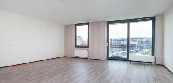 Huurwoning: De Oeverlanden 159 in Purmerend - €1.315 per maand - 104m²
