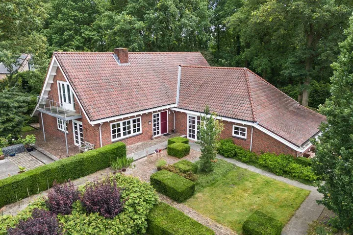 Vrijstaande woning te koop: De Omloop 8, Balkbrug