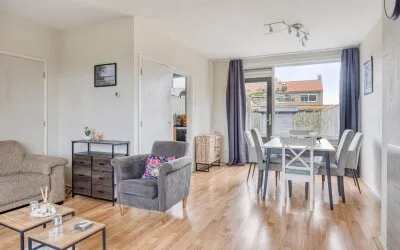 Tussenwoning te koop: De Oost 12, Oud-Dronten Dronten