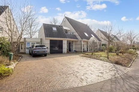 Tussenwoning te koop: De Oplang 14, Zuid-Es Zuidlaren