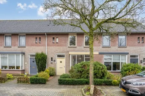 Tussenwoning te koop: De Oude Kamp 30, De Overlaet oost Rosmalen