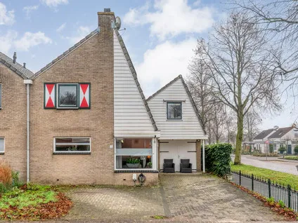Woning te koop: De Pony 2, De Manege Dronten