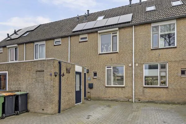 Tussenwoning te koop: De Punter 5, Schutlanden-West Hoogeveen