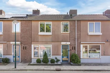 Tussenwoning te koop: De Quaylaan 42, Esterveld Grave