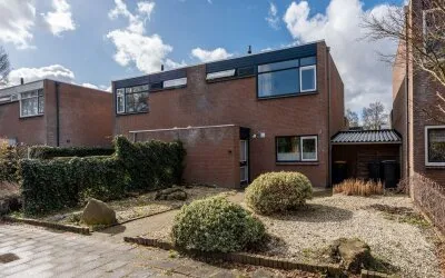 Tussenwoning te koop: De Reede 65, Veendam
