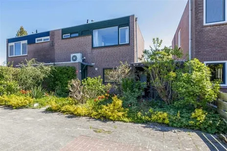 Tussenwoning te koop: De Reede 74, Veendam-Sorghvliet Veendam