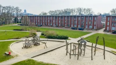 Tussenwoning te koop: De Regenboog 28, Enschede