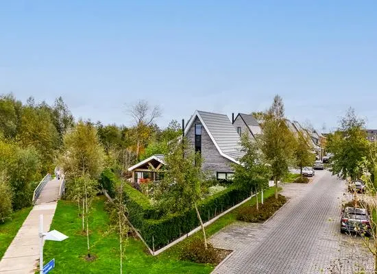 Vrijstaande woning te koop: De Regenboog 3, Nieuwkoop Lintbebouwing Nieuwkoop