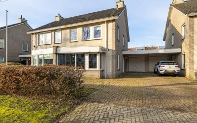 Tussenwoning te koop: De Rijd 10, Leeuwarden