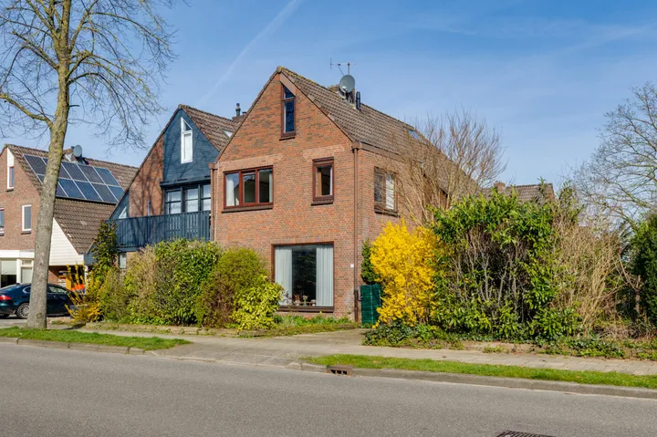 Hoekwoning te koop: de Rode van Heeckerenstraat 9, Veld West Lichtenvoorde