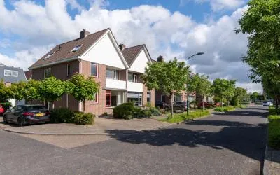 Twee-onder-één-kap te koop: De Roef 12, Schepenbuurt Veenendaal
