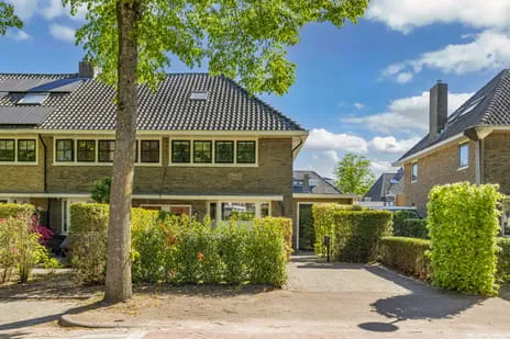 Corner house for sale: De Ruyterstraat 78, De Noord Huizen