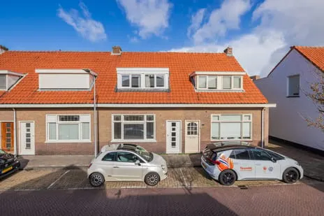 Tussenwoning te koop: de Ruyterstraat 9, Zeeheldenbuurt Noordwijk (Zh)