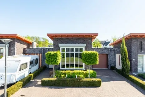 Tussenwoning te koop: De Scheifelaar 322, De Scheifelaar Veghel