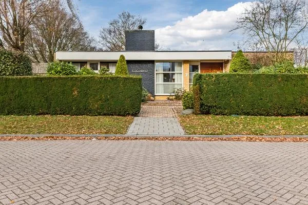 Twee-onder-één-kap te koop: De Sitterlaan 7, Zonderwijk Veldhoven