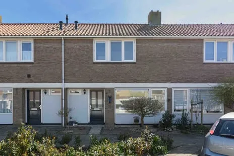 Tussenwoning te koop: de Sont 30, Emmeloord-Espelervaart-Rivierenbuurt Emmeloord