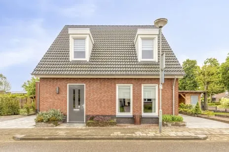 Vrijstaande woning te koop: De Soom 2A, De Comert Grubbenvorst