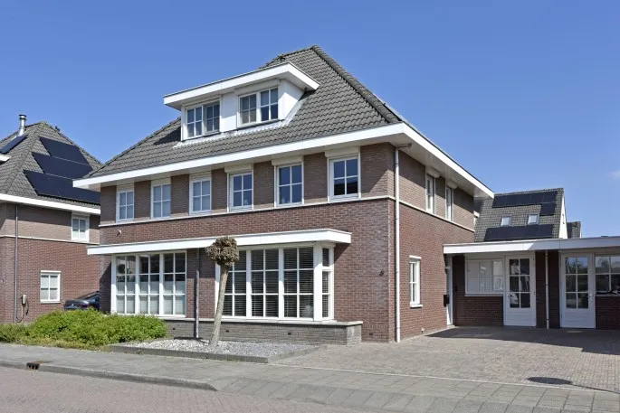Tussenwoning te koop: De Toom 6, Verspreide huizen Malden Malden