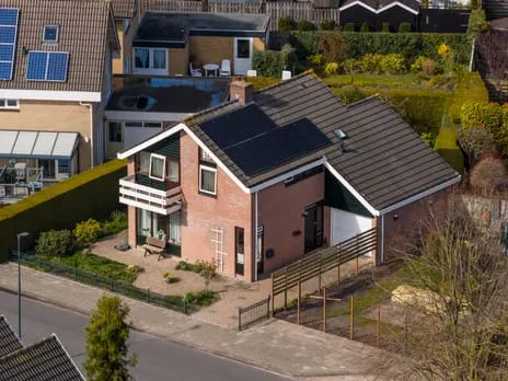 Vrijstaande woning te koop: De Twee Gebroeders 128, De Folgeren zuidwest Drachten