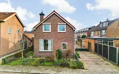 Hoekwoning te koop: de Visserstraat 5A, Onderwijzersbuurt Heemskerk